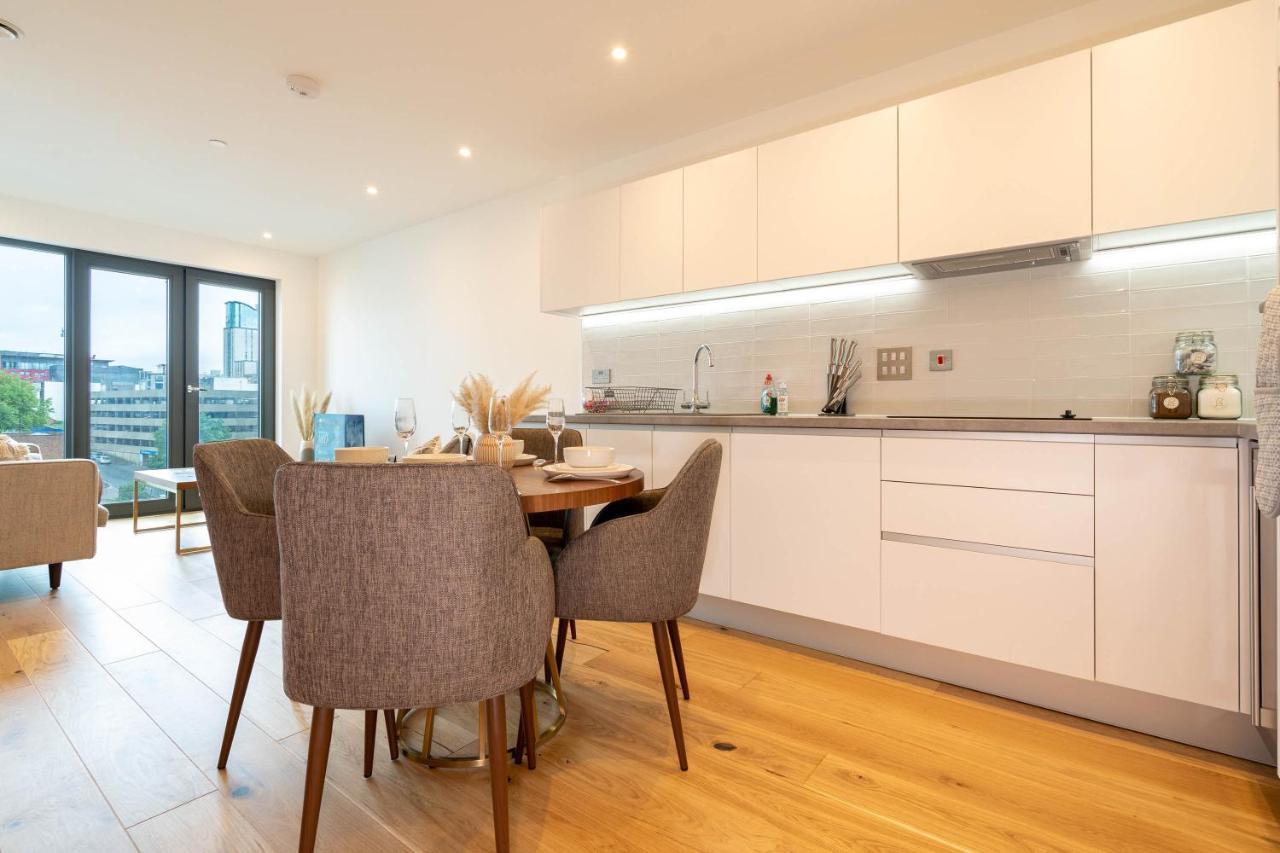 Luxe 1 Bedroom Comfy Apartment - City Centre Birmingham Kültér fotó